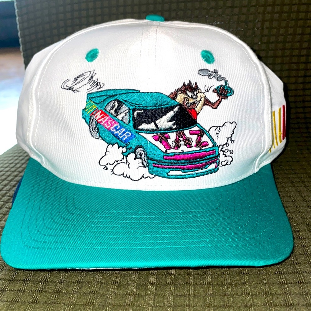 Taz Nascar Snapback